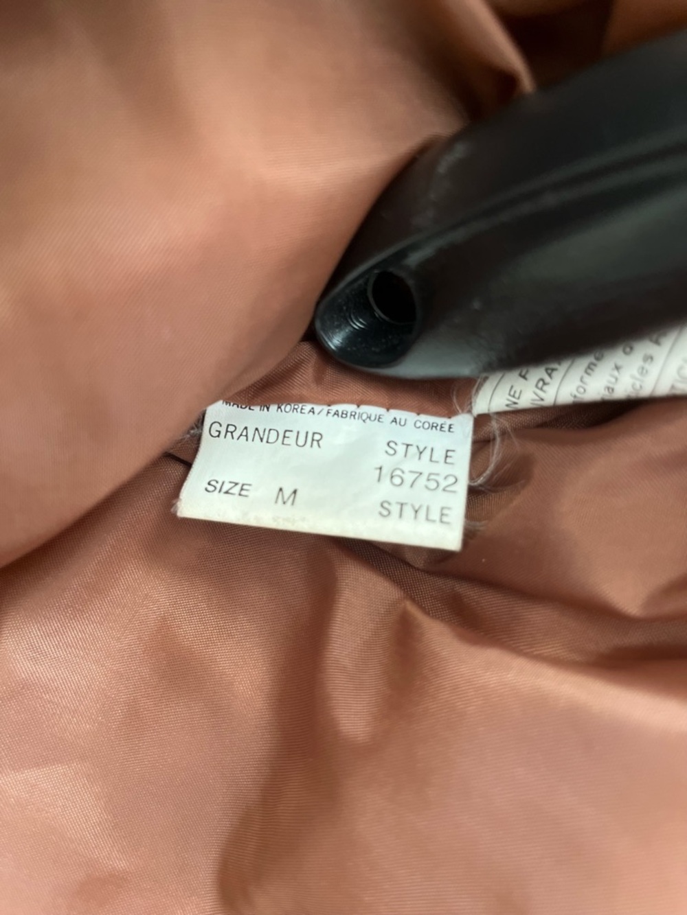 Pelle Cuir Women's Rust Fringe Leather Jacket - Picture 5 of 16